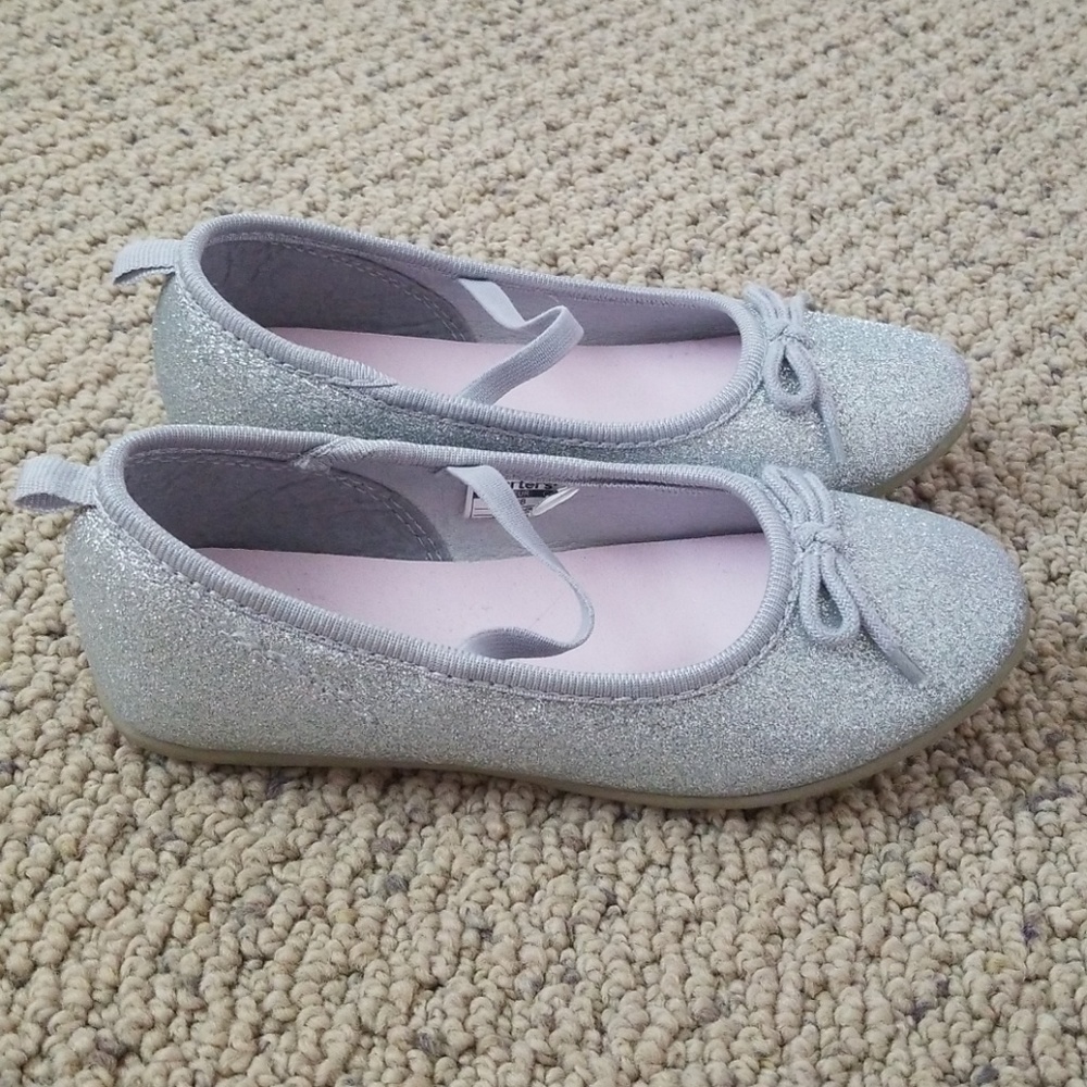 Carter's Girls Dress up Shoes size 11 - Picture 3 of 3